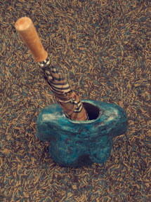 bust holding umbrealla